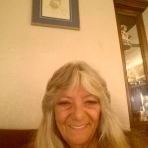 Meet your Posher, Sandy